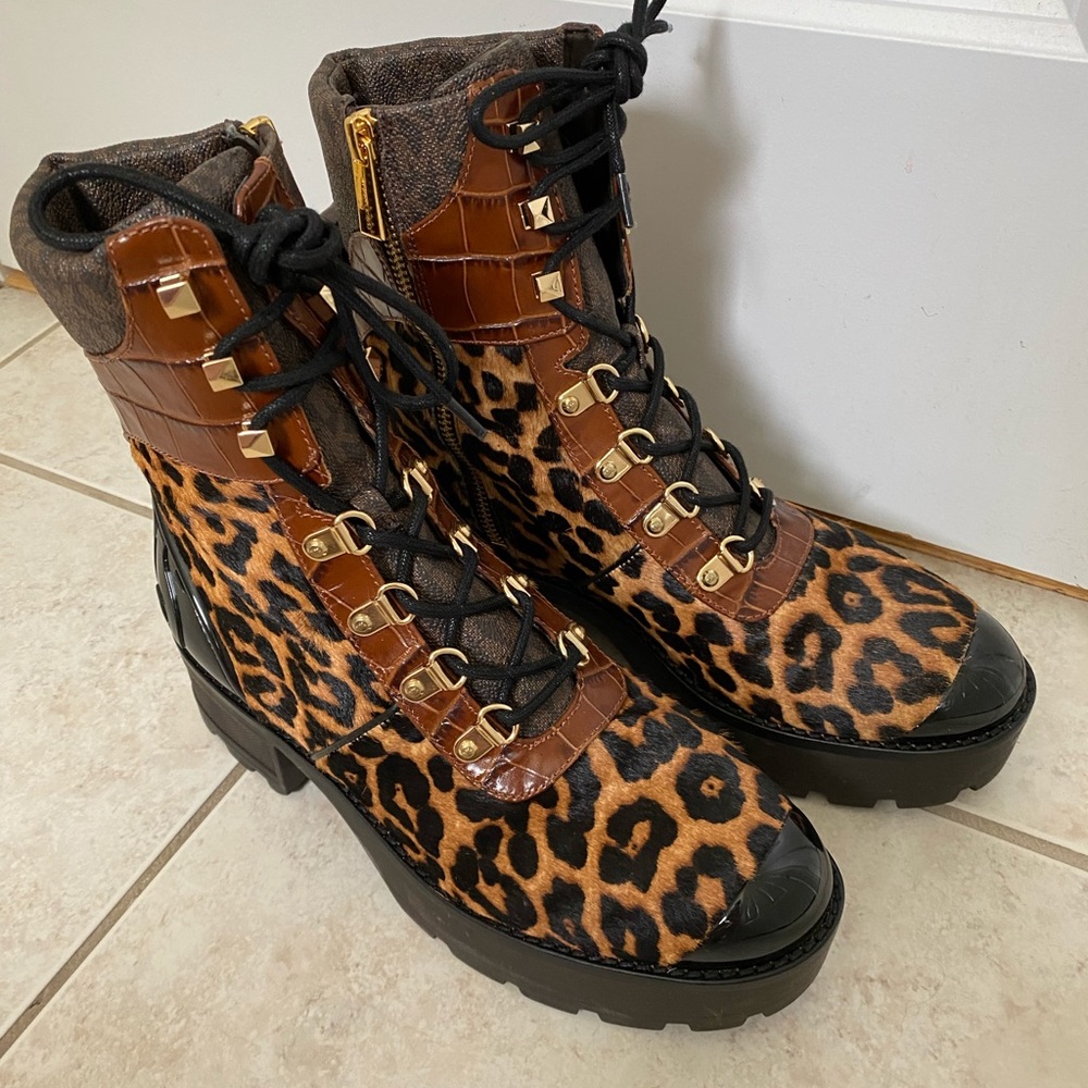 Limited Edition MK combat platform boots